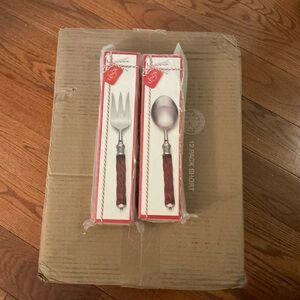 LENOX  - Red and silver 2 piece holiday serving set